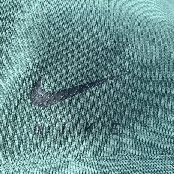 FINAL PRICE!!! New women’s terry shorts by Nike - Picture 8 of 9